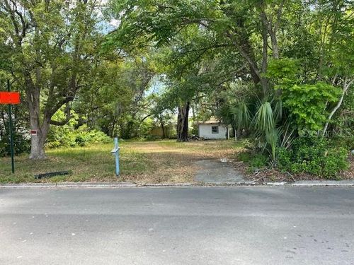 2435 Laurel Ave, SANFORD, FL, 32773 | Card Image