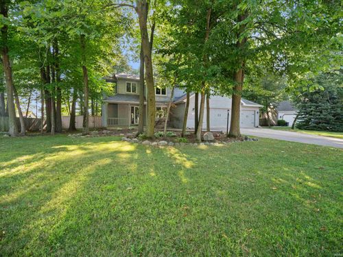 9525 Woodruff Ct, New Haven, IN, 46774-2740 | Card Image