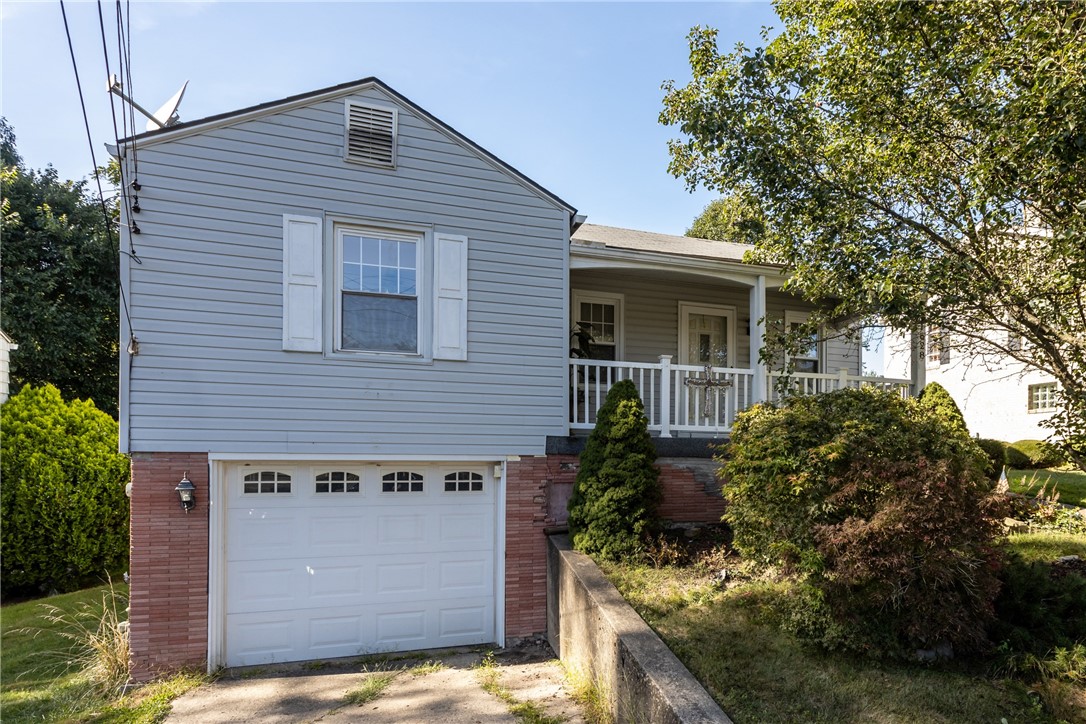 Polk St, Aliquippa, PA 15001