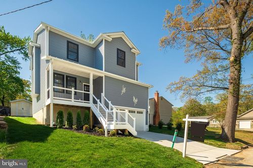 584 Park Rd, SEVERNA PARK, MD, 21146-2650 | Card Image