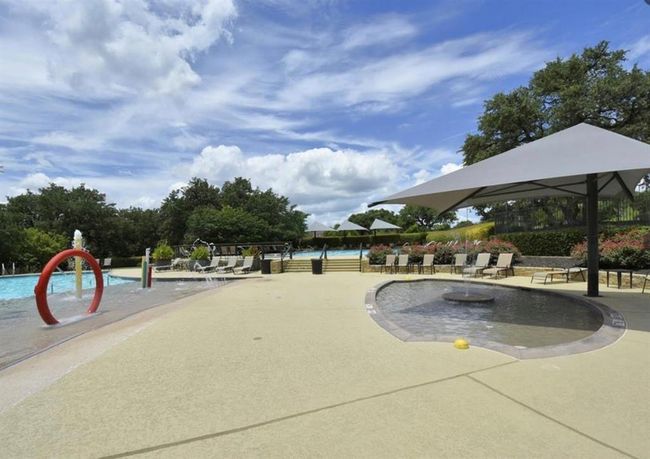 View of swimming pool | Image 36