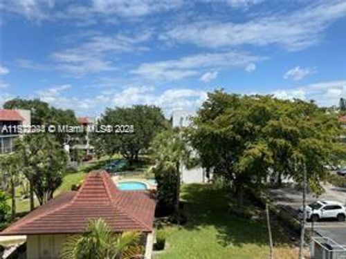 408-3571 Inverrary Dr, Lauderhill, FL, 33319-5971 | Card Image