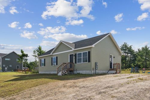 3 Estes Drive, Standish, ME, 04085 | Card Image