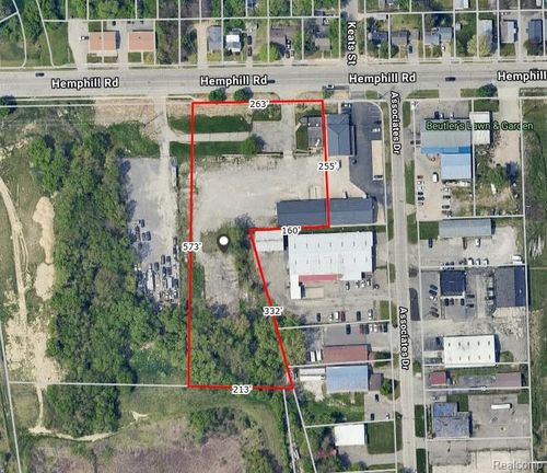 2122 E Hemphill Rd, Burton, MI, 48529 | Card Image