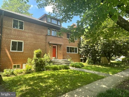 6207 Landon Ln, BETHESDA, MD, 20817-6636 | Card Image