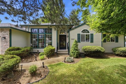 325 E Piper Glen Ct, Colbert, WA, 99005 | Card Image