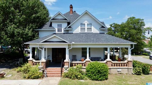 401 8th St Sw, Cullman, AL, 35055-4241 | Card Image
