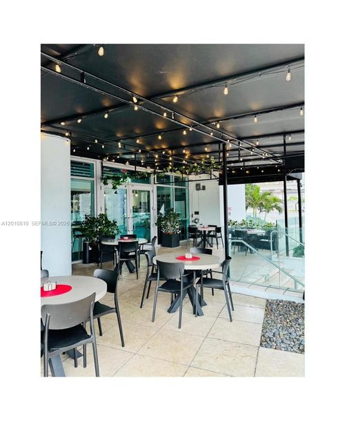 r105-900 Biscayne Blvd N Downtown Miami, Miami, FL, 33132 | Card Image