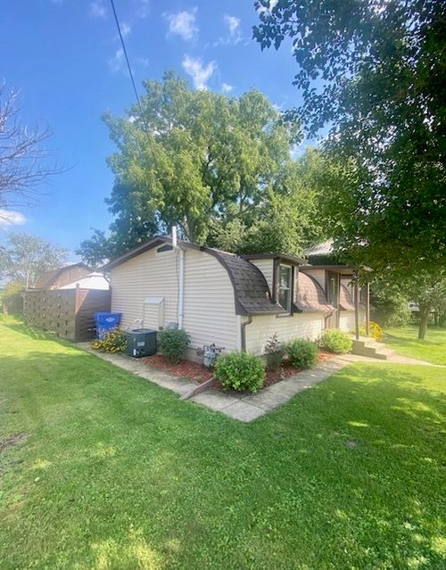 311 S Walnut St, Wyanet, IL, 61379-9634 | Card Image