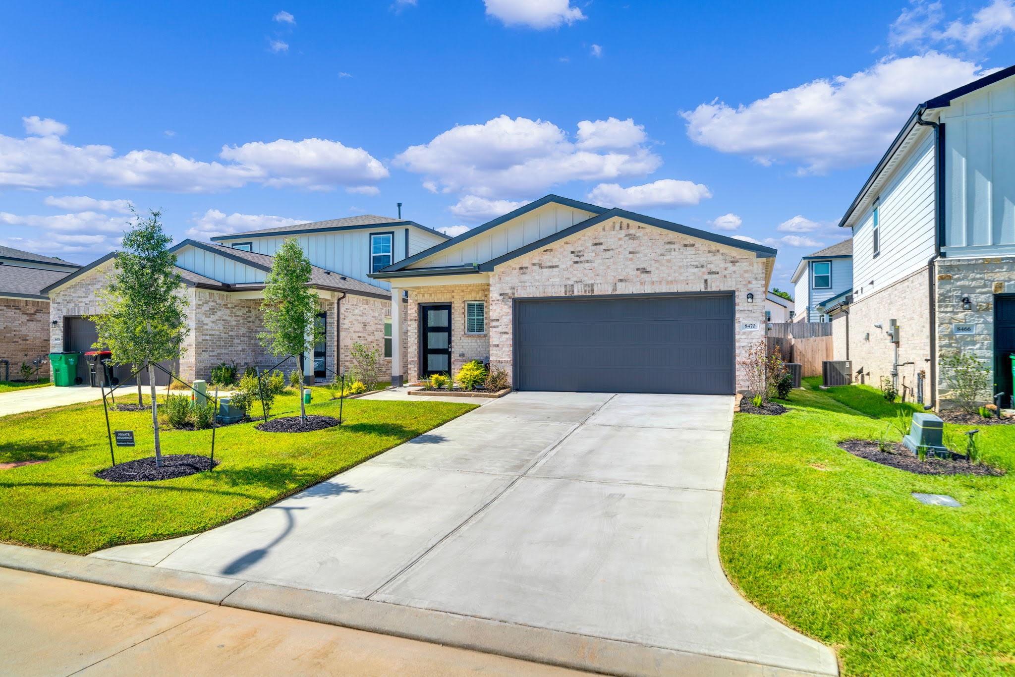 Residential Lease in Magnolia 3