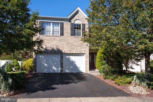 14 Bucknell Dr, East Brunswick, NJ, 08816-5346 | Card Image