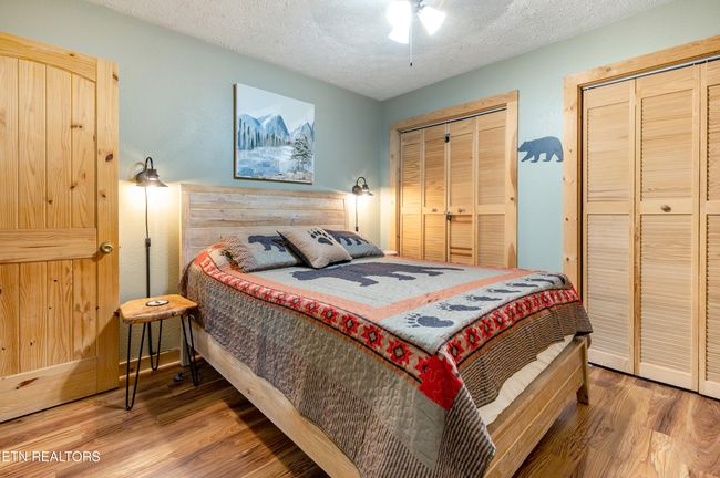 2230 Cove Creek Dr, House other with 2 bedrooms, 2 bathrooms and null parking in Sevierville TN | Image 10