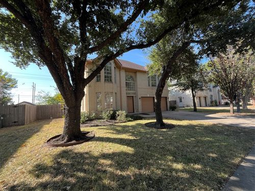 402 Keenland Dr, Georgetown, TX, 78626-6301 | Card Image