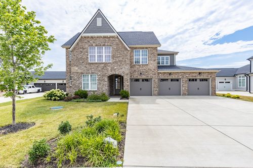 7284 Ludlow Dr, College Grove, TN, 37046-1521 | Card Image
