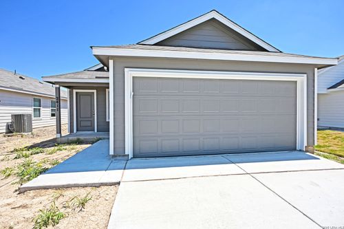 2411 Shady Grv, New Braunfels, TX, 78130-0675 | Card Image