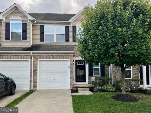 27 Franklin Cir, SOMERDALE, NJ, 08083-3002 | Card Image