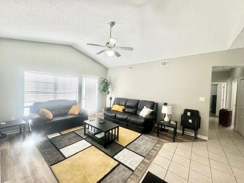 apt-255-1501 Partin Dr N, Niceville, FL, 32578-1469 | Card Image