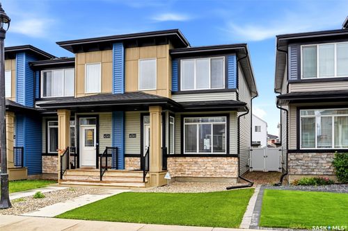 4241 E Keller Avenue, Regina, SK, S4V3P8 | Card Image