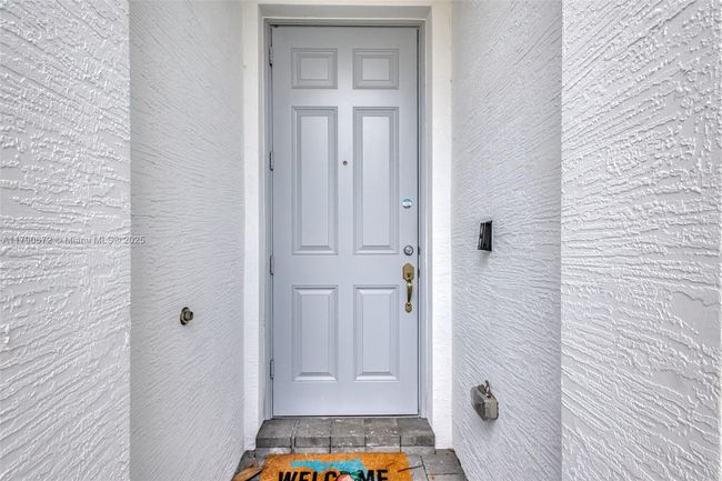 4921 Pointe Midtown Way, Townhouse with 3 bedrooms, 3 bathrooms and null parking in Palm Beach Gardens FL | Image 4