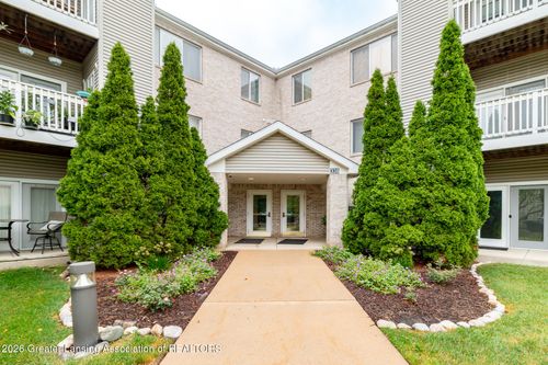 15-338 W Saginaw Street, East Lansing, MI, 48823 | Card Image
