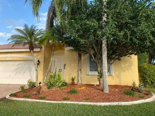 7842 Nw 77th Ave, Tamarac, FL, 33321-2983 | Card Image