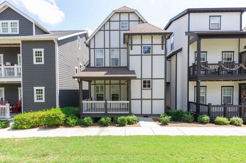 3304 Joggers Pass, Nashville, TN, 37206-2557 | Card Image