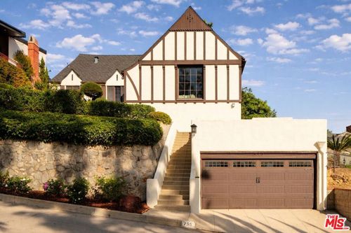 755 Luton Dr, Glendale, CA, 91206 | Card Image