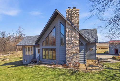 N4640 Lakeshore Drive, STOCKBRIDGE, WI, 53014 | Card Image