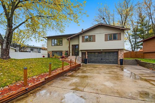 45 Oxby Ln, Waite Park, MN, 56387-1464 | Card Image