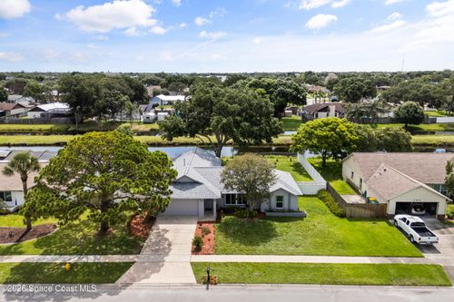 2427 Nobility Ave, Melbourne, FL, 32934-7569 | Card Image