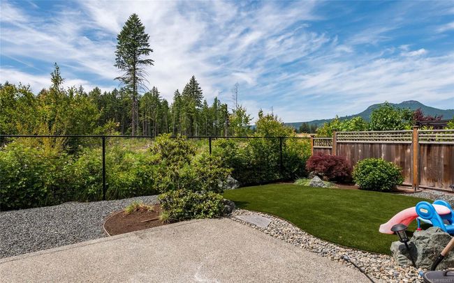 294 Edgewood Cres, House other with 4 bedrooms, 3 bathrooms and 2 parking in Duncan BC | Image 25