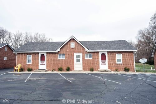 apt-8-2142 W Us Highway 40, Greenfield, IN, 46140-8052 | Card Image