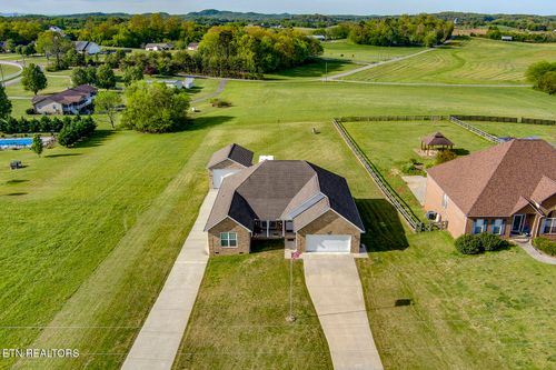 1054 Disco Loop Rd, Friendsville, TN, 37737-2214 | Card Image