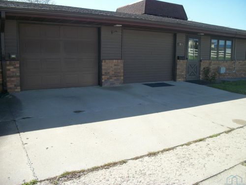 1310 Greta St, Cherokee, IA, 51012-2210 | Card Image