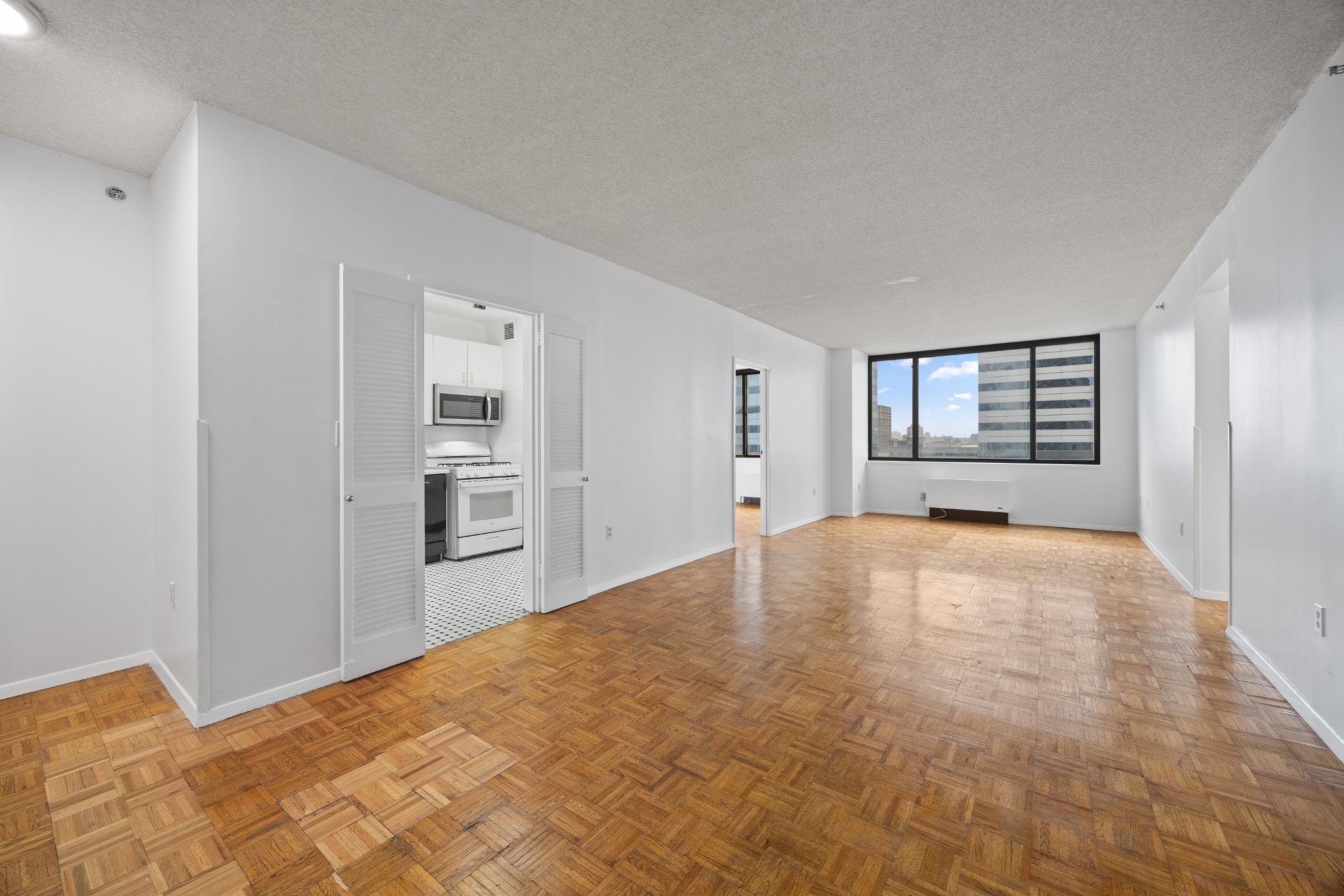 Residential in JC, Downtown 5