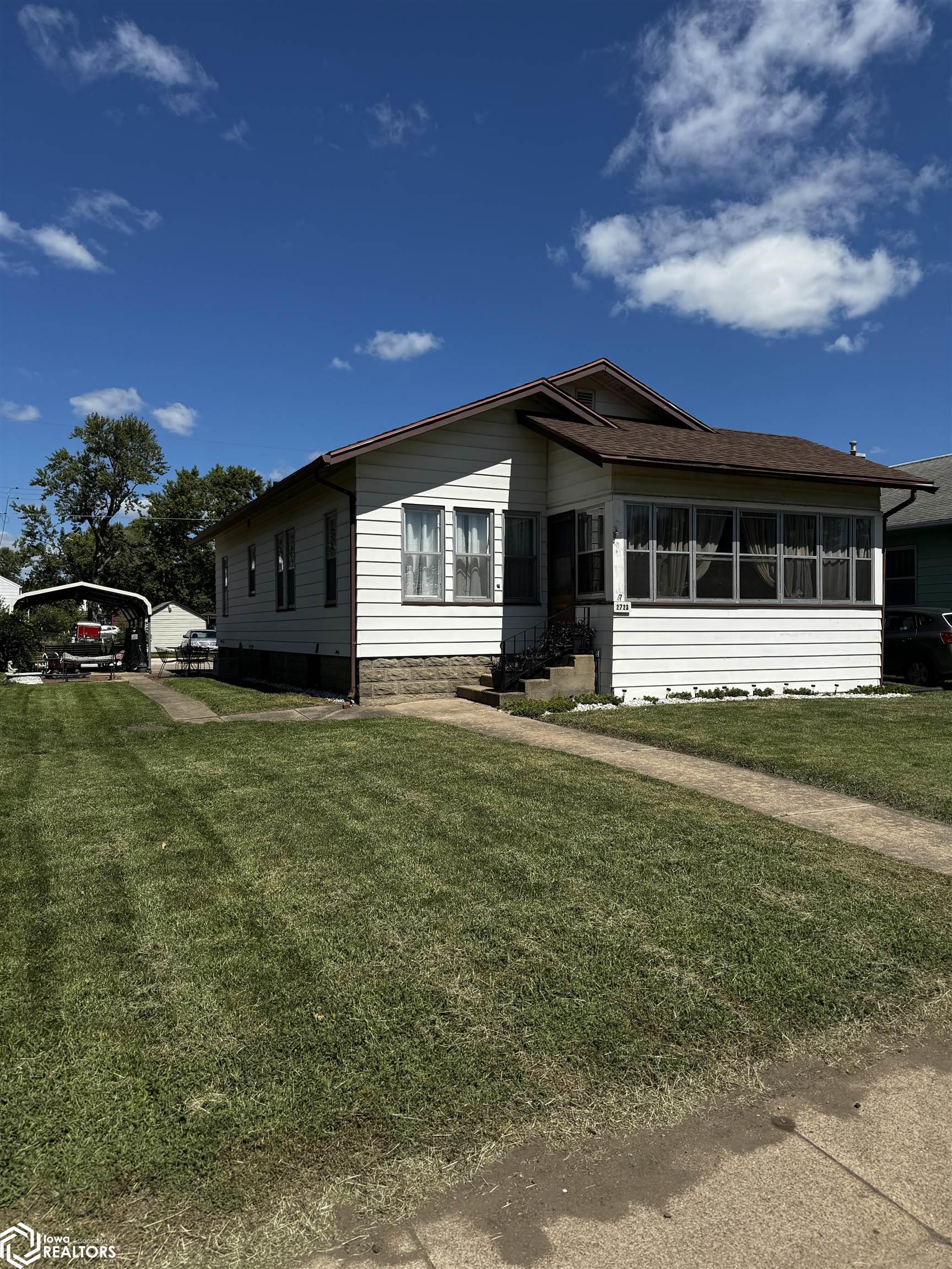 Avenue , Fort Madison, IA 52627