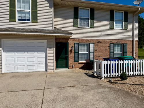 101 Hardwood Ridge Dr, Lawrenceburg, IN, 47025-1188 | Card Image