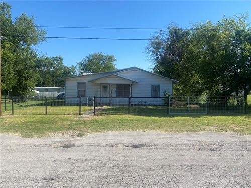 1604 5th St, Goldthwaite, TX, 76844-2361 | Card Image