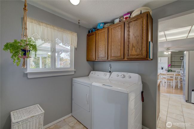Main house laundry room | Image 24