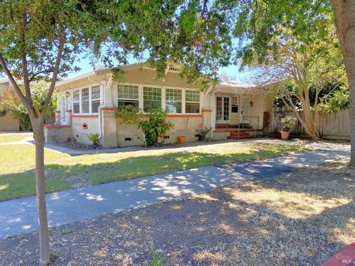 745 Jackson St, Fairfield, CA, 94533-6125 | Card Image