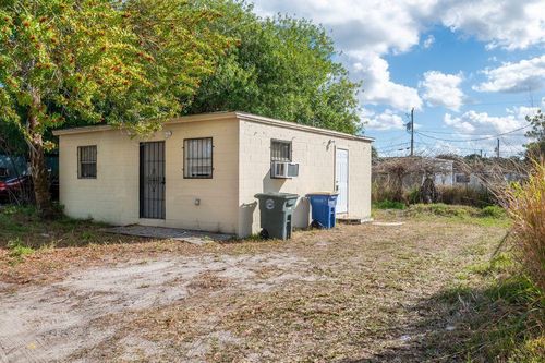unit-b-2516 Avenue L, Fort Pierce, FL, 34947-2474 | Card Image