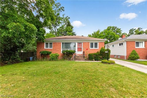 5984 Pearl Rd, Parma Heights, OH, 44130-2169 | Card Image