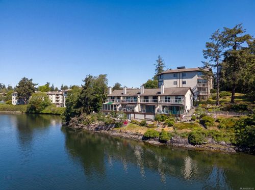 3-67 Gorge Rd W, Saanich, BC, V9A1L9 | Card Image
