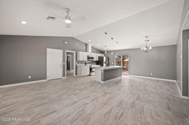 Great Room | Image 7