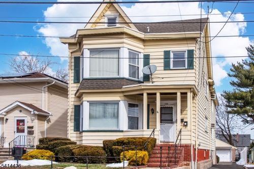 120 Fenner Ave, Clifton, NJ, 07013-1046 | Card Image