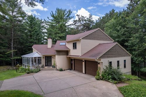 152508 Oriole Ln, Wausau, WI, 54401-6630 | Card Image