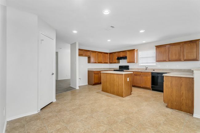 10745 Kittering Trl, House other with 3 bedrooms, 2 bathrooms and null parking in Haslet TX | Image 5
