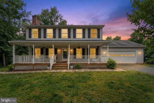 10507 Cliff Mills Rd, MARSHALL, VA, 20115-2217 | Card Image