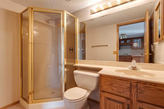 38 - 118 Strathcona Road Sw, Townhouse with 2 bedrooms, 2 bathrooms and 4 parking in Calgary AB | Image 27