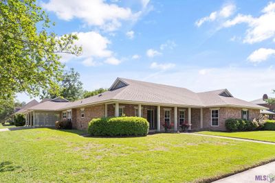 5724 Bennington Ave, House other with 5 bedrooms, 3 bathrooms and null parking in Baton Rouge LA | Image 1